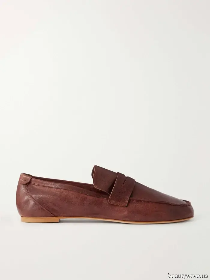 Mode-Insider tragen bereits die schicksten Slipper für den Herbst 2026.