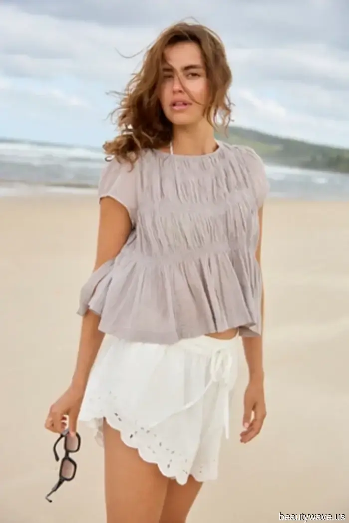 I Can't Stop Wearing Blouses and Jeans This Summer—Here Are the Styles That Receive the Most Compliments.