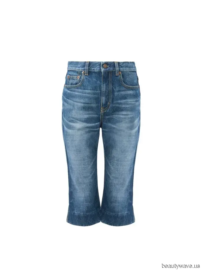 Liebe es oder hasse es, dieser "veraltete" Denim-Trend ist zurück und wird deine Lieblingsleggings und Jeans ersetzen.