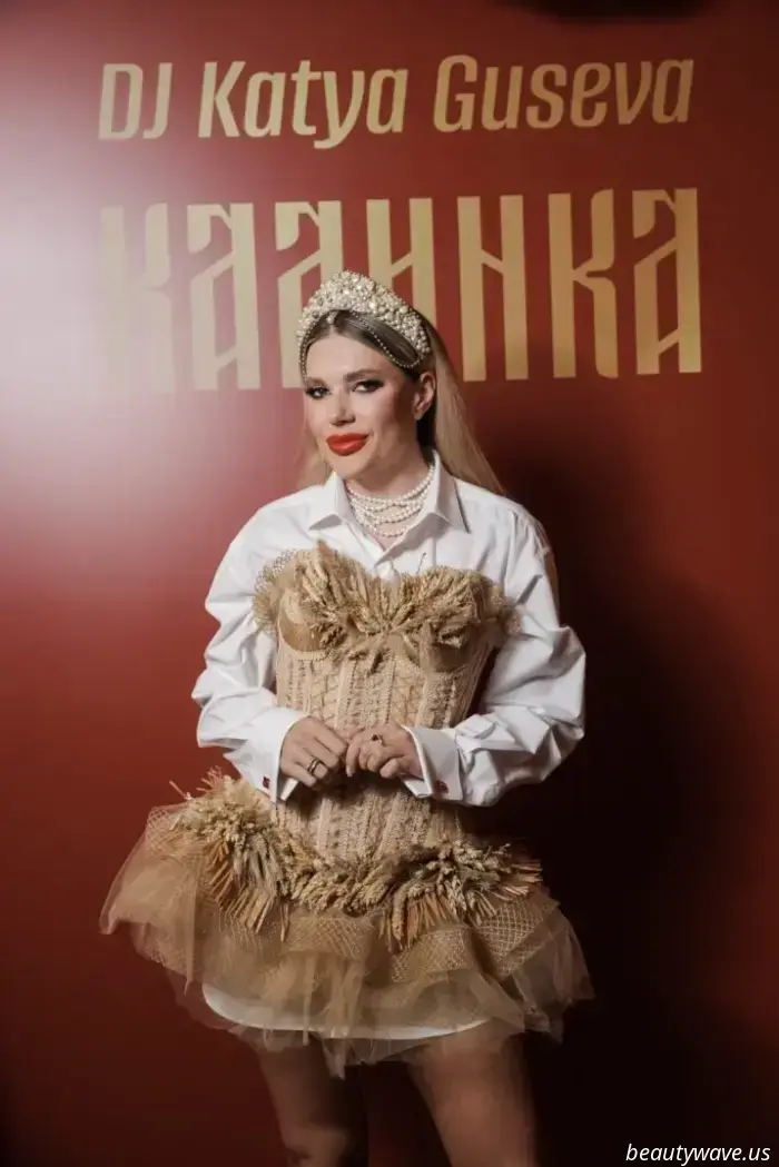 Il 7 ottobre si è svolto l'evento più spettacolare del 2025! La star DJ Katya Guseva ha presentato il suo nuovo brano "Kalinka". L'evento si è tenuto nell'omonimo ristorante "Kalinka".