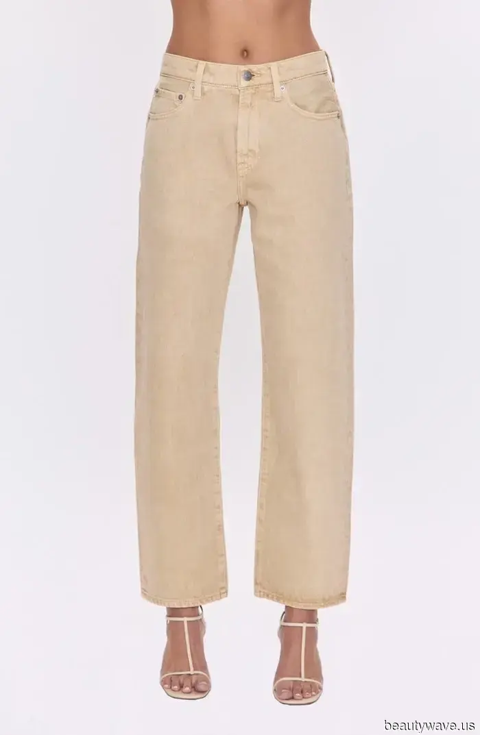 Move over, blue and black jeans—this unexpected denim hue is the go-to choice for all the trendsetters in 2025.