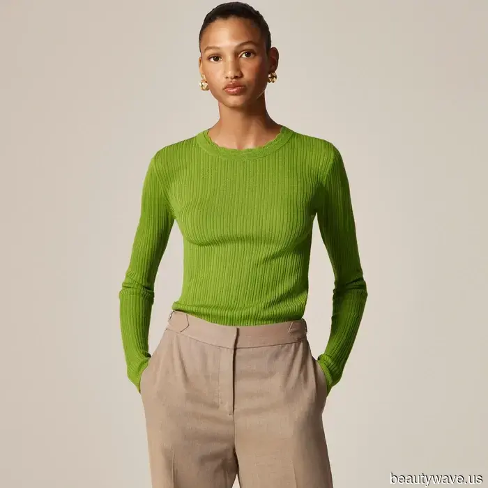 Apologies to My Closet Overflowing with Black—These 7 Colors Are Captivating Me This Season