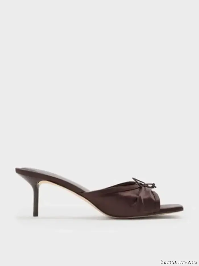 Die Week Fashion People haben flache Schuhe offiziell gegen diesen ultreschicken Schuhstil ausgetauscht