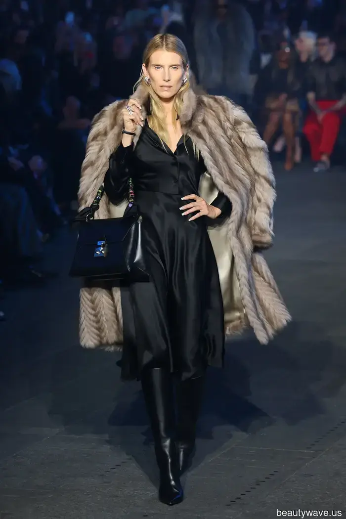 In diretta da New York! Gucci ha chiuso Times Square per il suo show Cruise 2027