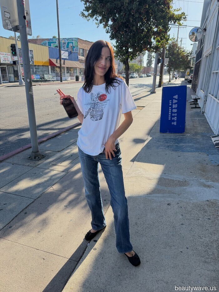 Skinny Jeans Are Making a Comeback! I Assure You They Can Be Stylish (Not Frightening) When Paired With These Footwear Options.