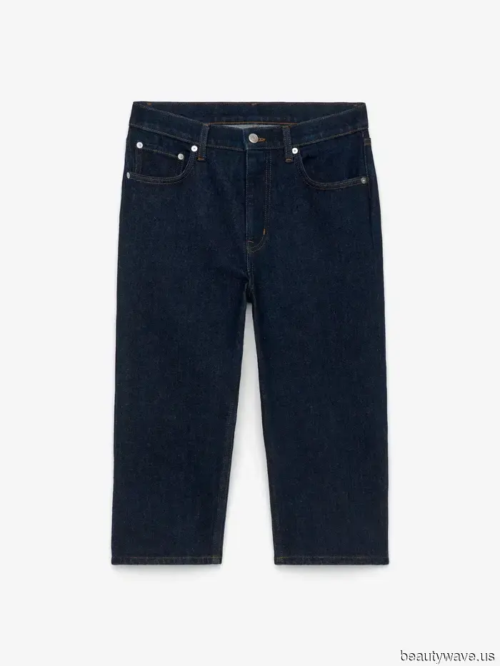 Liebe es oder hasse es, dieser "veraltete" Denim-Trend ist zurück und wird deine Lieblingsleggings und Jeans ersetzen.