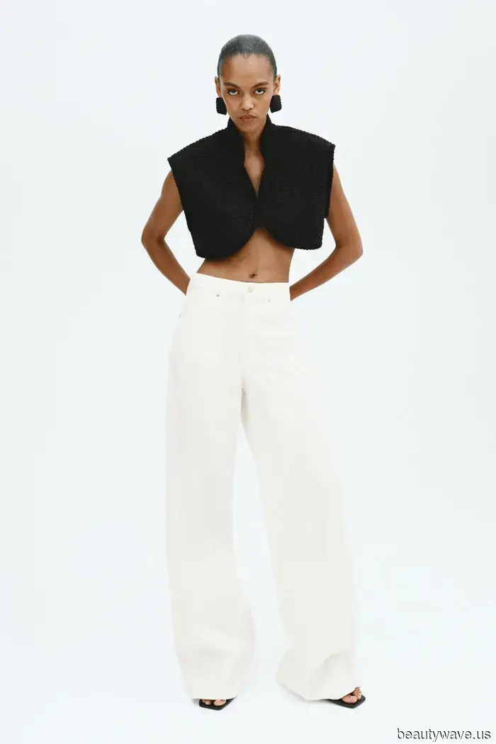 A Experienced Fashion Editor Enters H&M—These Are the Specific Items She's Taking With Her.