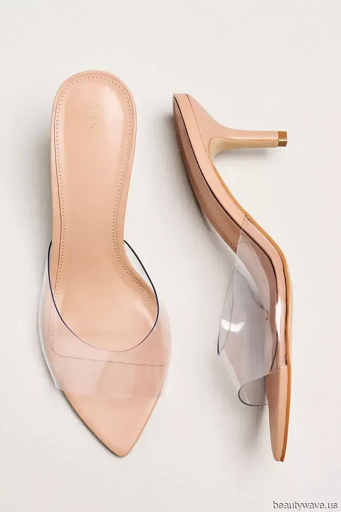 Se hai più di 50 anni e vuoi indossare pantaloni bermuda quest'estate, dimentica le scarpe da ginnastica&mdash;scegli questa tendenza delle scarpe…