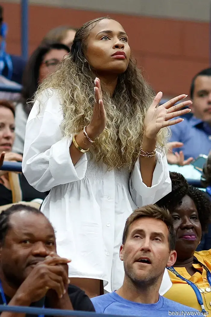 Eine neue Generation von WAGs definiert den Stil in der Sportarena neu.