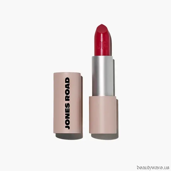 Merit! Jones Road! Il Makiage! 15 Viral Beauty Products I’ve Added to My Makeup Collection This Year