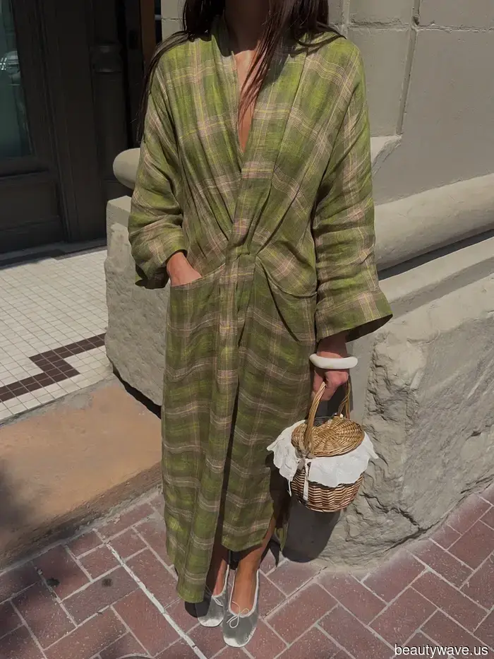 It Girls with Impeccable Style Are Reviving These Overlooked Autumn Trends