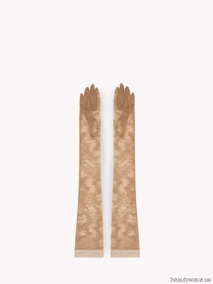 Trust Me: I'm a Stylist—These 5 Surprising Accessories Will Trend in 2026