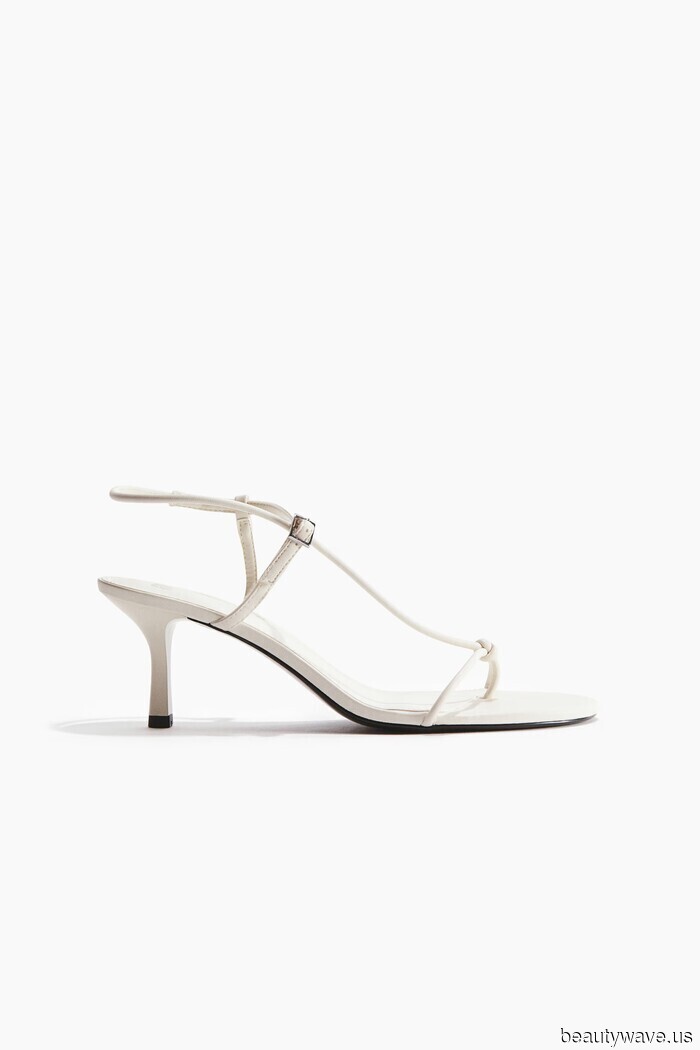 Seen at Wimbledon: The 2026 Trend for Elevating Trousers to Chic Status (and It's Not About Black Heels)