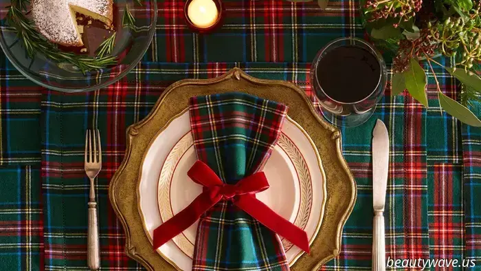 Este año voy a organizar dos cenas festivas y acabo de descubrir los textiles de Petite Plume — Hola, sofisticación…