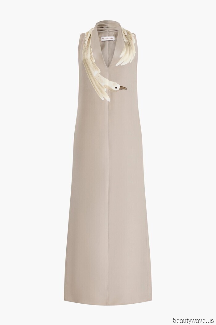 I'm hosting a bridal shower in both NYC and L.A. — here’s what I'll be wearing in each city (as well as what…).