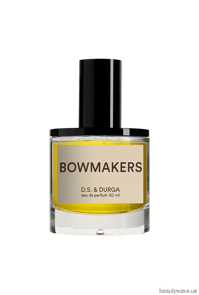 I can't confirm it, but I'm almost certain that this smoky scent enhances the appearance of your outfits.