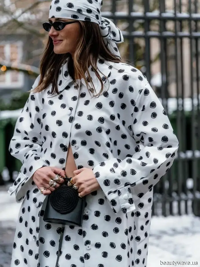 If you plan to sport polka dots this spring, style them like this.