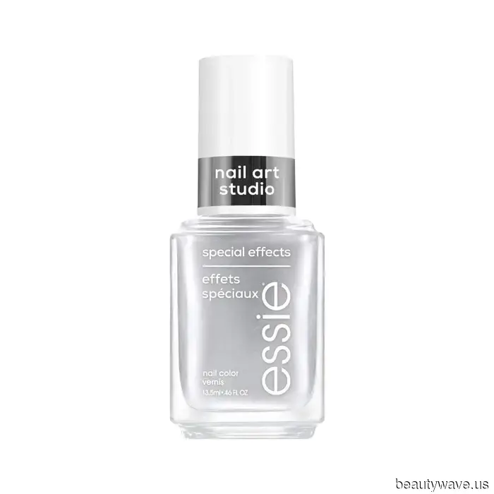 Chrome French Manicures Are All the Rage—10 Stylish Variations to Send to Your Nail Technician