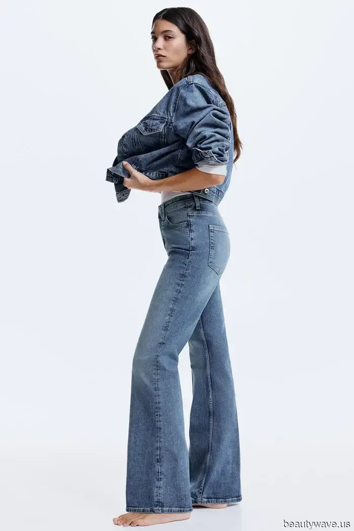 Я парижанка&mdash;это те расклешенные джинсы, которыми я сейчас одержима