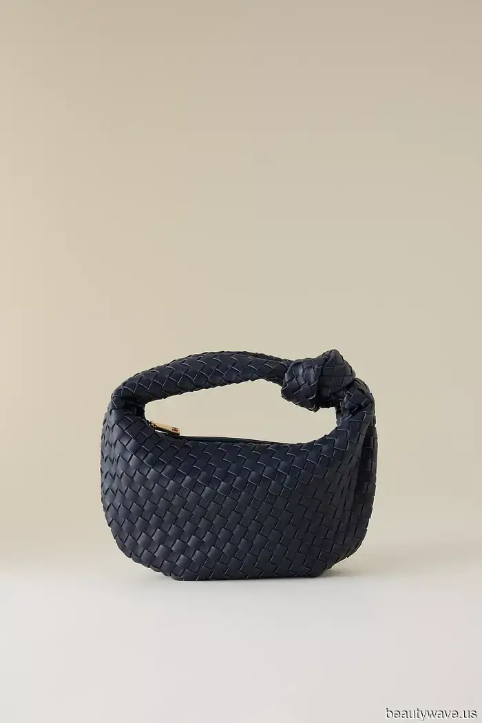 Мои самые стильные коллеги все владеют этой дизайнерской сумкой&mdash;Теперь она со скидкой 25% на Черную пятницу