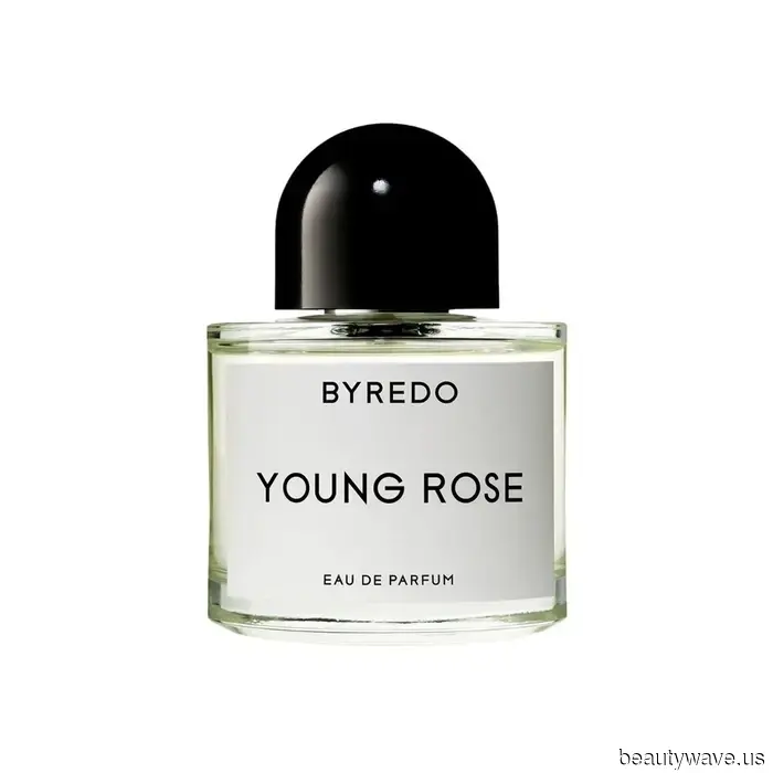 From Fresh Blooms to Sun-Drenched Forests—These 16 Fragrances Capture All the Spring Garden Essence