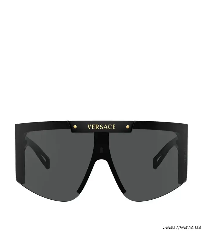 Trust Me, I'm a Fashion Editor—Here Are the Designer Accessory Trends Worth Investing In for Spring 2026.