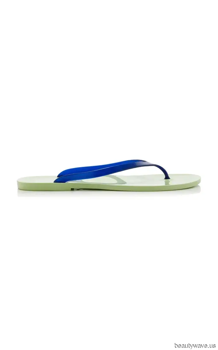 Königliches Lila! Kobalt! Mohn! Die besten Schuhe dieser Saison wollen, dass du Schwarz vergisst.