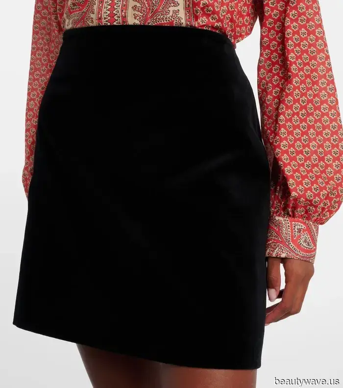 The It-Girl Skirt Trend Has Arrived: Perfect to Pair with Kitten Heels This Fall