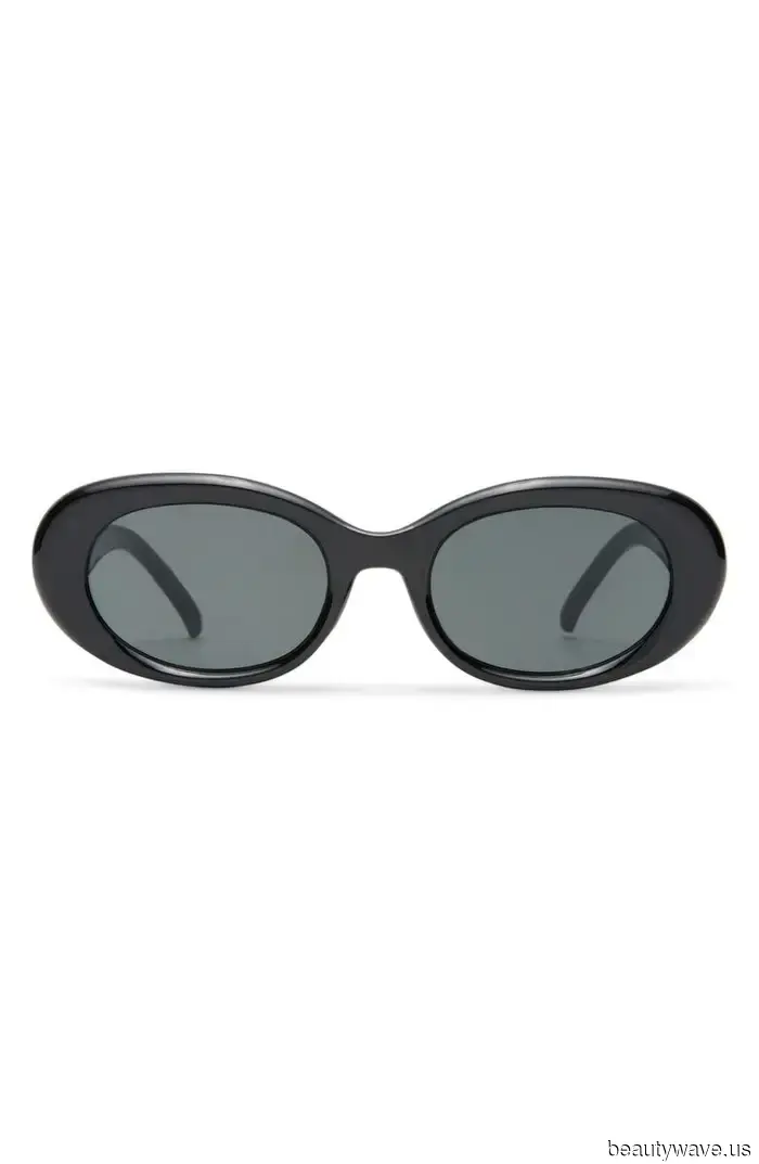 The Simple Yet Sophisticated Outfit Formula Fashion Enthusiasts Will Sport Into Fall