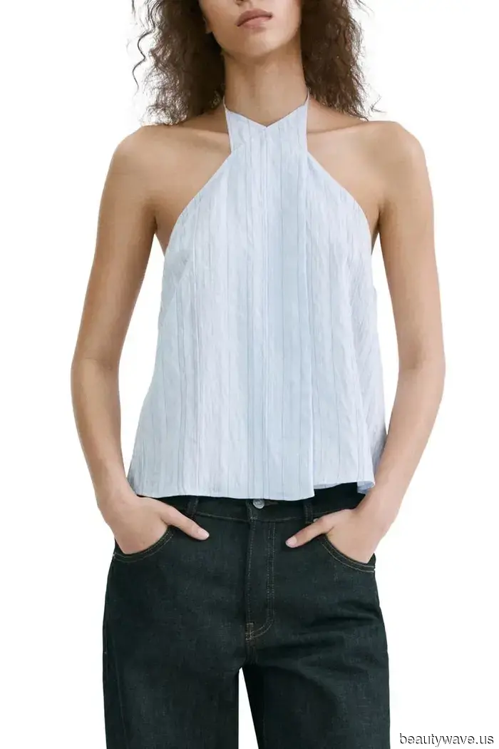 Cute tops can be hard to find, so I searched and discovered these 24 lovely styles at Nordstrom.