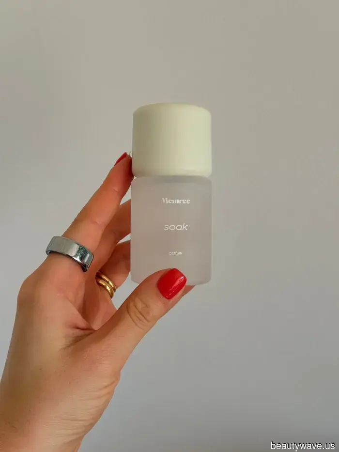 Forget Strong Scents—Here Are the Sophisticated Fragrances I Use Daily.
