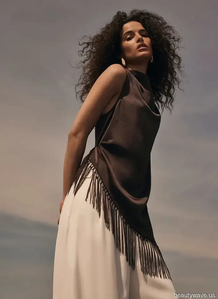 I’m a petite fashion editor—here are five trends from 2026 that I’ll be wearing throughout the year.