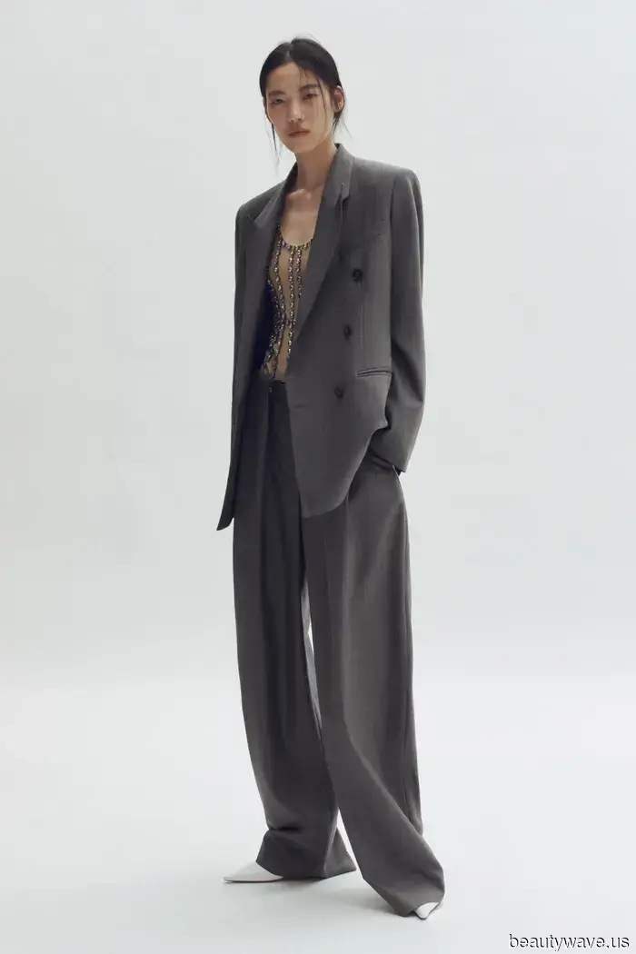 H&M X Stella McCartney è ufficialmente qui&mdash;15 pezzi eleganti che prevedo si esauriranno entro l'ora di pranzo