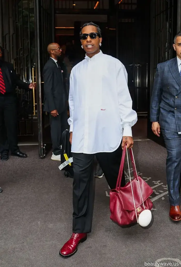 I don’t take style cues from men, but I *will* borrow these items from their summer wardrobes.