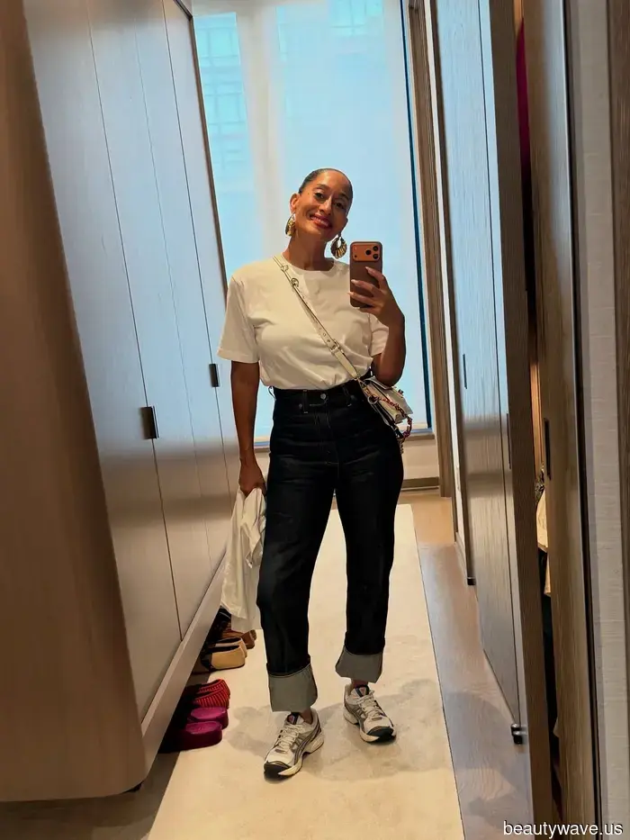 Ich dachte, Trainer wären "langweilig" &mdash; diese 5 Promi-Outfits haben mich eines Besseren belehrt.
