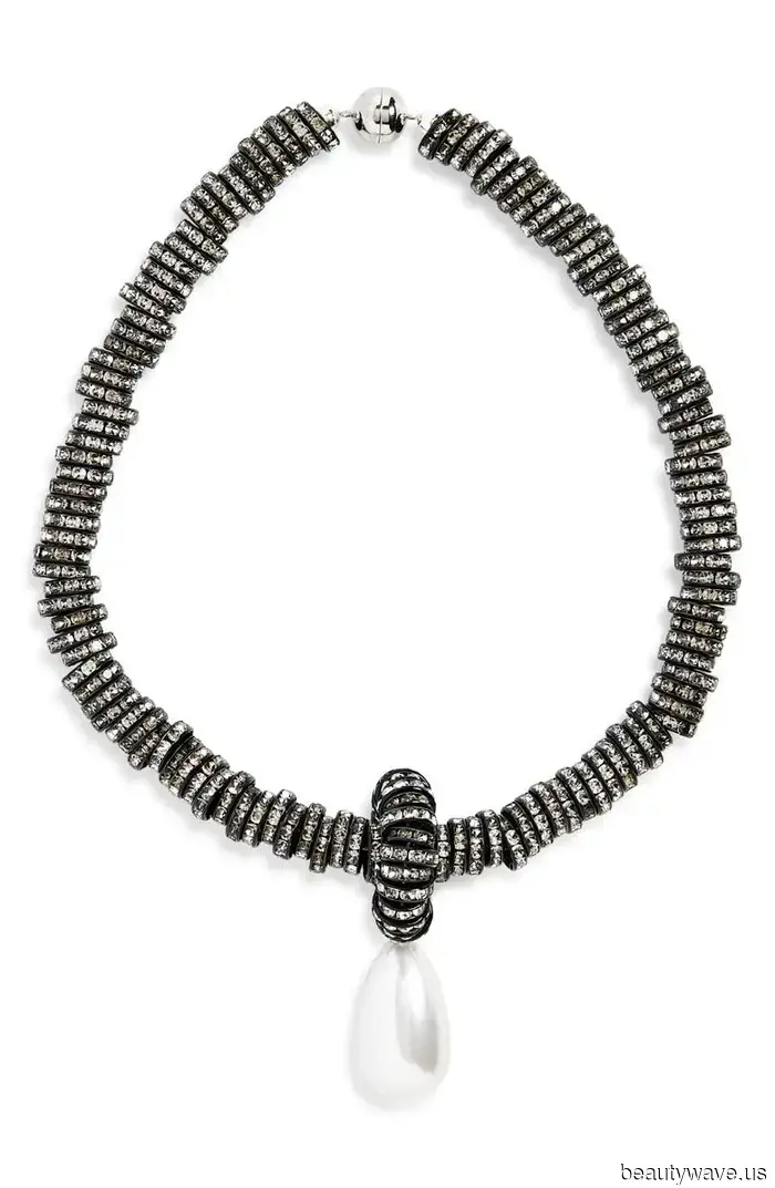 La joyería de invierno no se trata solo de los pendientes&mdash;5 tendencias geniales para llevar con tus suéteres y abrigos