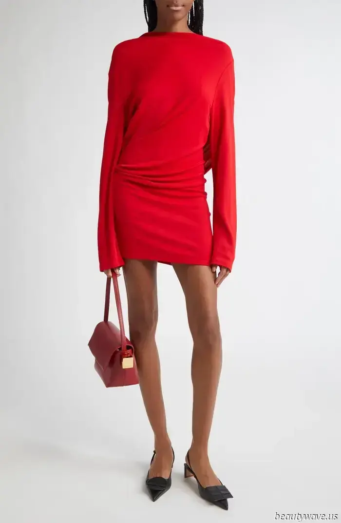 This Unfashionable Shoe Is Being Worn by Those with Stylish Tastes Alongside Minidresses This Summer.