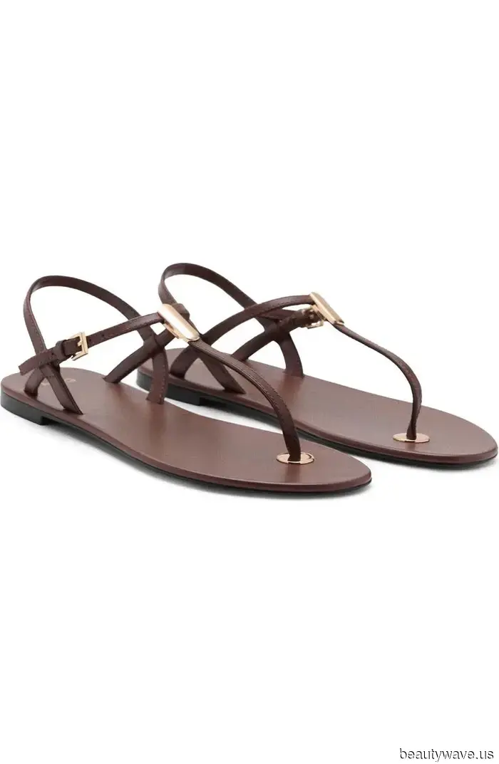 14 плоских сандалий, которые наши редакторы покупают в Nordstrom на лето