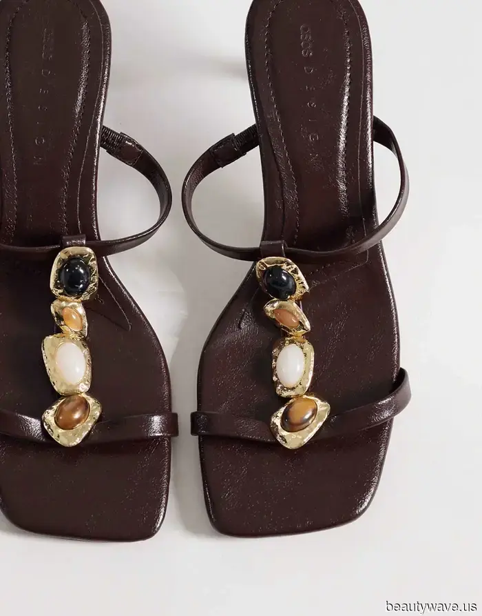 Put Away the Ballet Flats! 5 Boho Shoe Styles That Complement Dresses, Shorts, and Skirts Perfectly This Summer