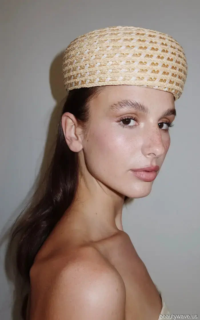 6 Personality-Driven Accessories That Are Influencing Trendy Summer Fashion
