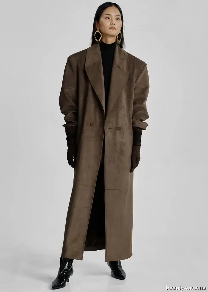 While black coats are nice, fashion enthusiasts in Paris, London, and NYC understand that these color trends exude much more elegance.