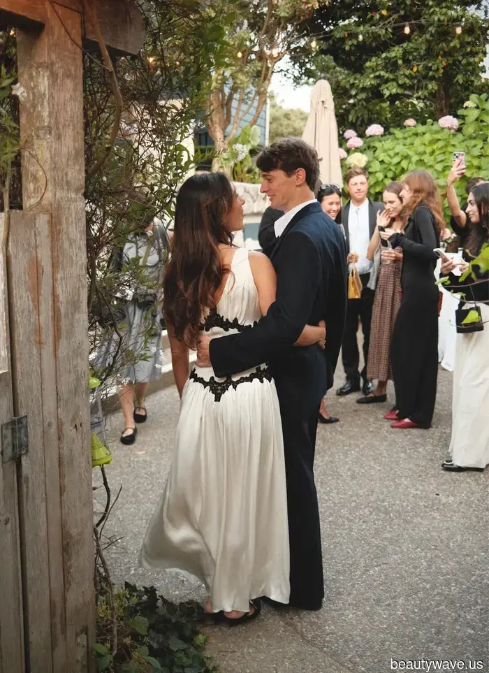 A Blush Wiederhoeft Outfit and a "Haunted Saloon" After-Party Made This California Wedding Unforgettable…