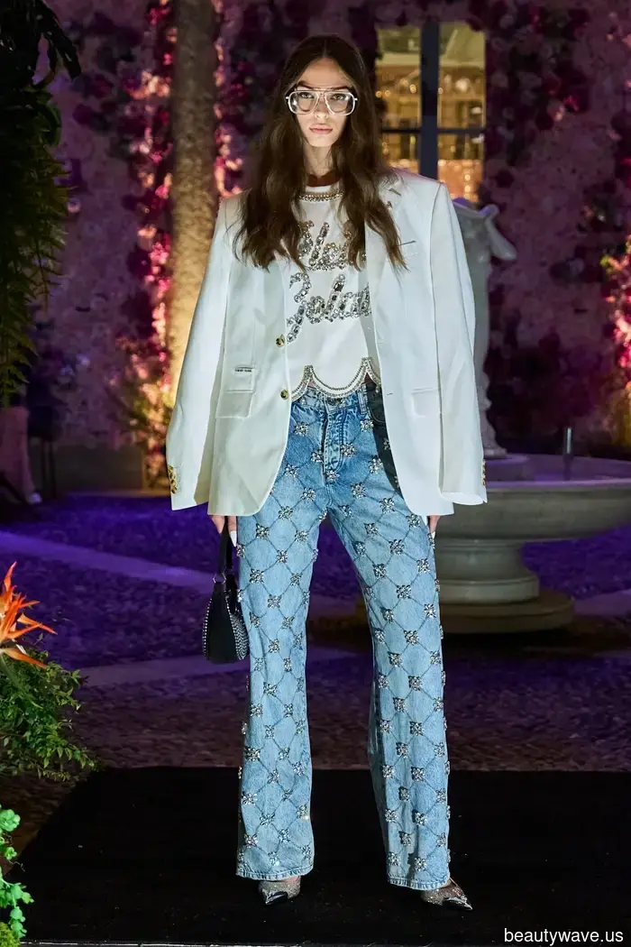 Not combats, capris, or jellies—these are the surprising 90s trends we anticipate will make a comeback in 2026.