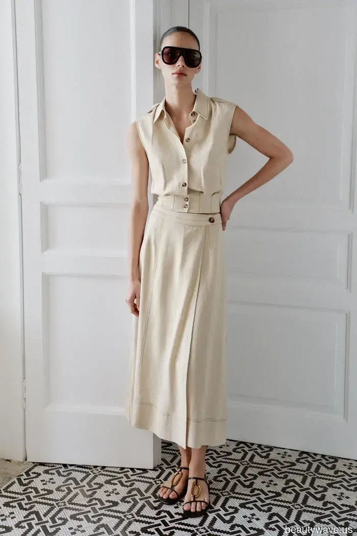 My friends often inquire about how I manage to make Zara pieces appear luxurious—here are 5 stylish summer capsule wardrobe essentials that I can't recommend enough.