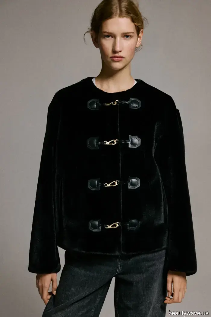 No Disrespect to Jeans, But This Winter, It Girls Are Choosing This Pant Trend That Appears Much More Luxurious.