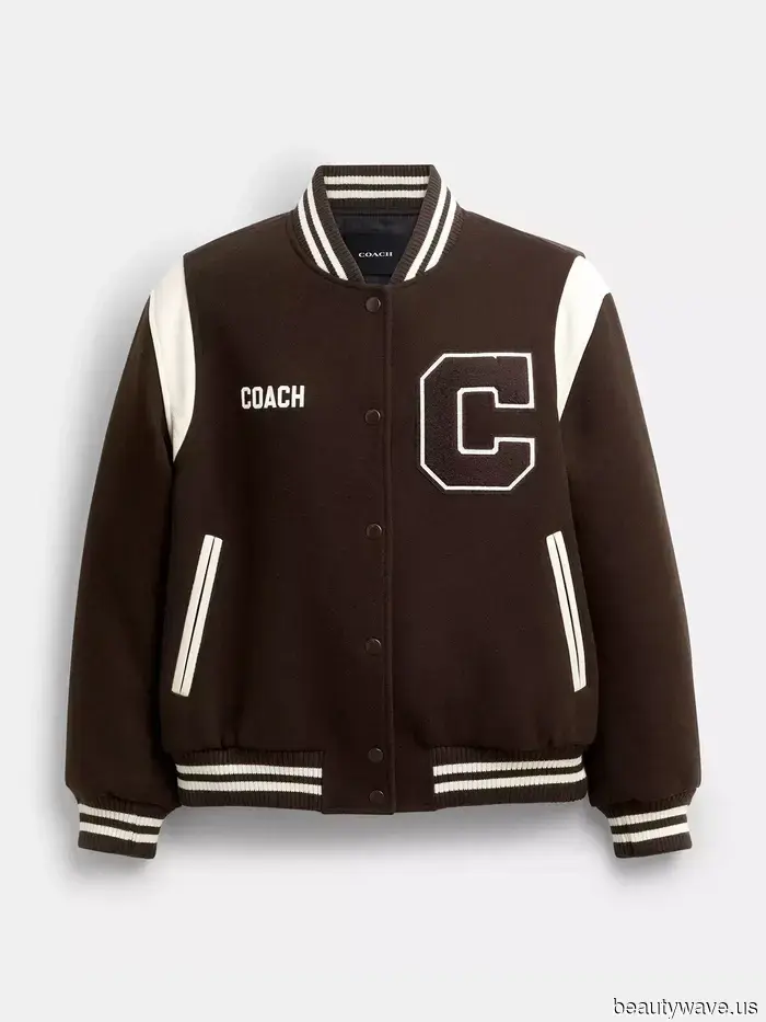 Observed in Chicago: The Jacket Trend Set to Overtake Leather Blazers and Bombers.