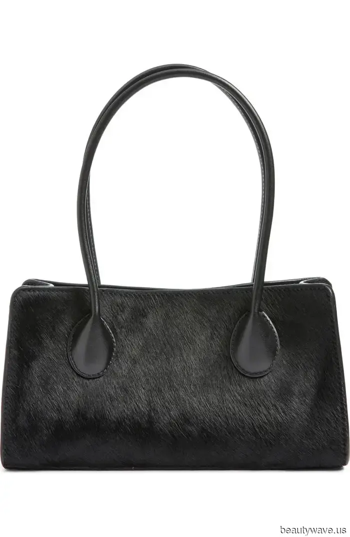 Editors from Who What Wear shared their top 38 fashion discoveries of the month with me.