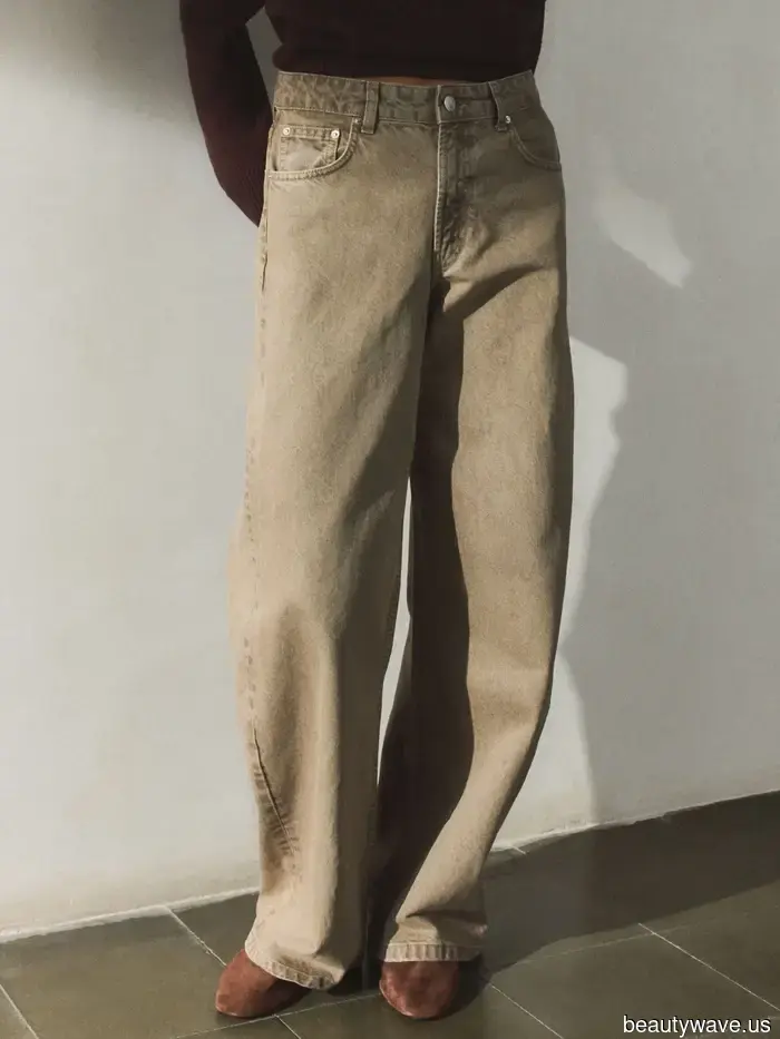 I'm a Denim Enthusiast—6 Trends I'll Embrace With Jeans This Fall