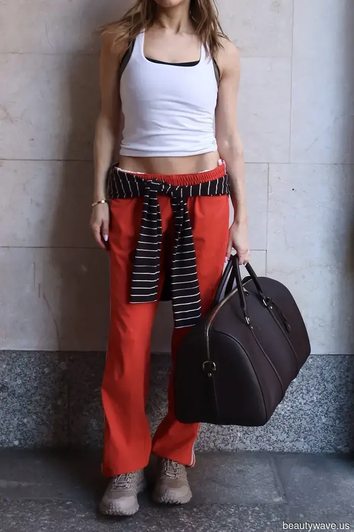 К вашему сведению: Крутые девушки в Лос-Анджелесе и Нью-Йорке вскоре будут носить эти кроссовки для походов по Раньюн и прогулок по WSH.