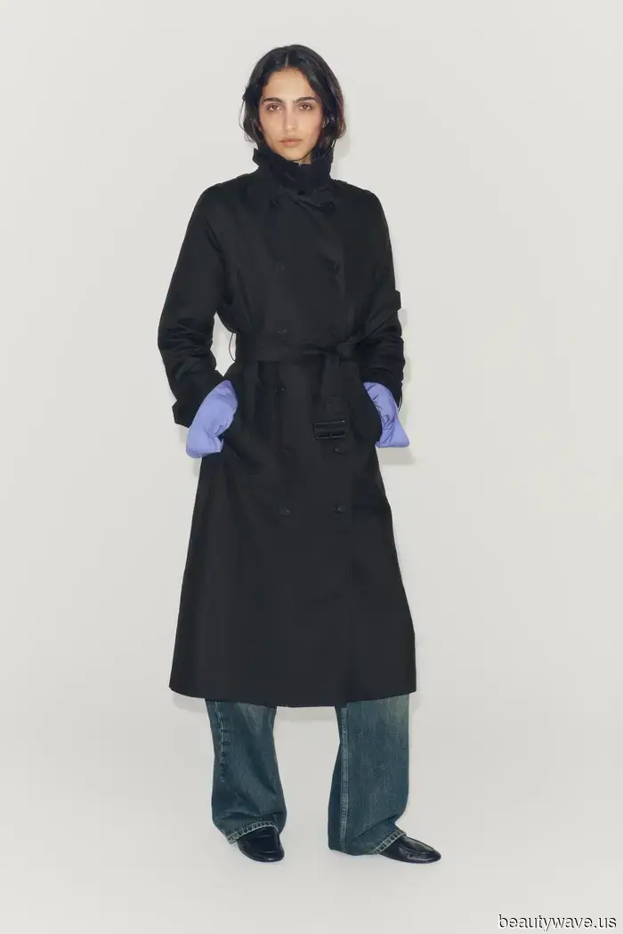 Fashionable mothers will be returning to this Paris-endorsed outfit formula throughout the fall season.